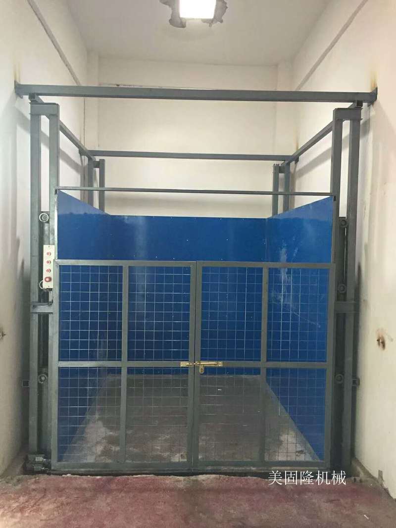 琼海导轨式升降货梯价格